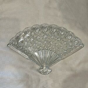 Trinket dish Glass fan tray 10 1/2 x 7“